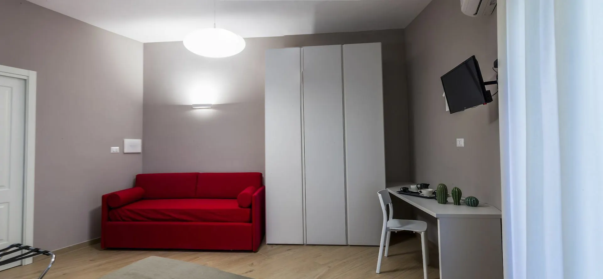 Bed and Breakfast Euforia Napoli - Tre Sedi - Three Locations Bed & Breakfast